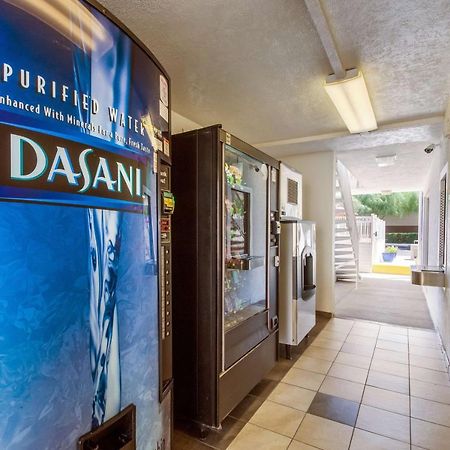 Motel 6-Youngtown, Az - Phoenix - Sun City Exterior photo