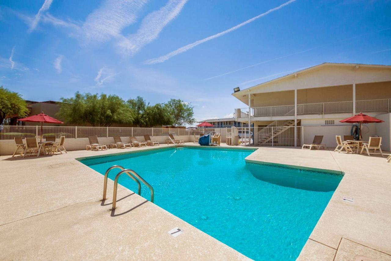 Motel 6-Youngtown, Az - Phoenix - Sun City Exterior photo